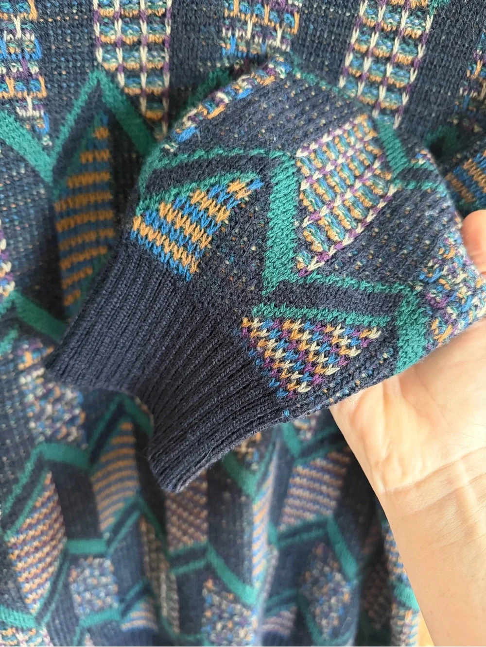 Vintage Pendleton 100% Virgin Wool Navy Geometric Crewneck Sweater Men’s Size XL